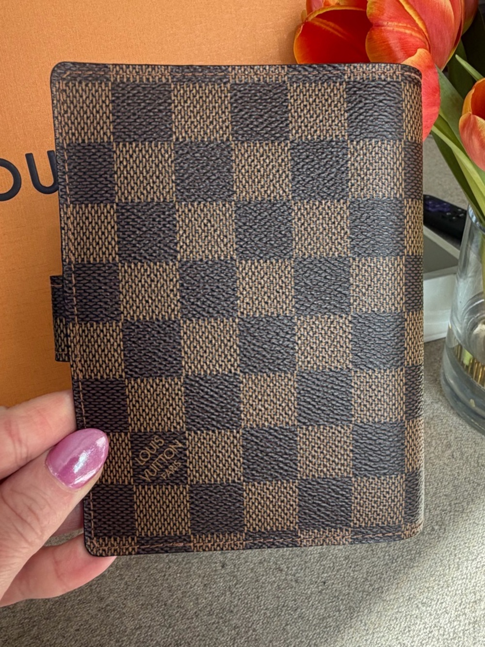 LOUIS VUITTON Damier Ebene Koala Agenda Cover - Picture 5 of 10